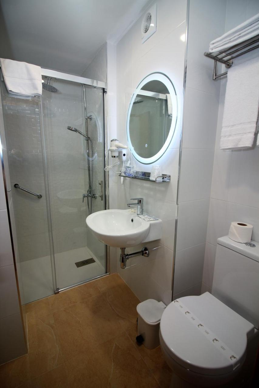 Hotel Vilagarcia Vilagarcia de Arousa Exteriör bild