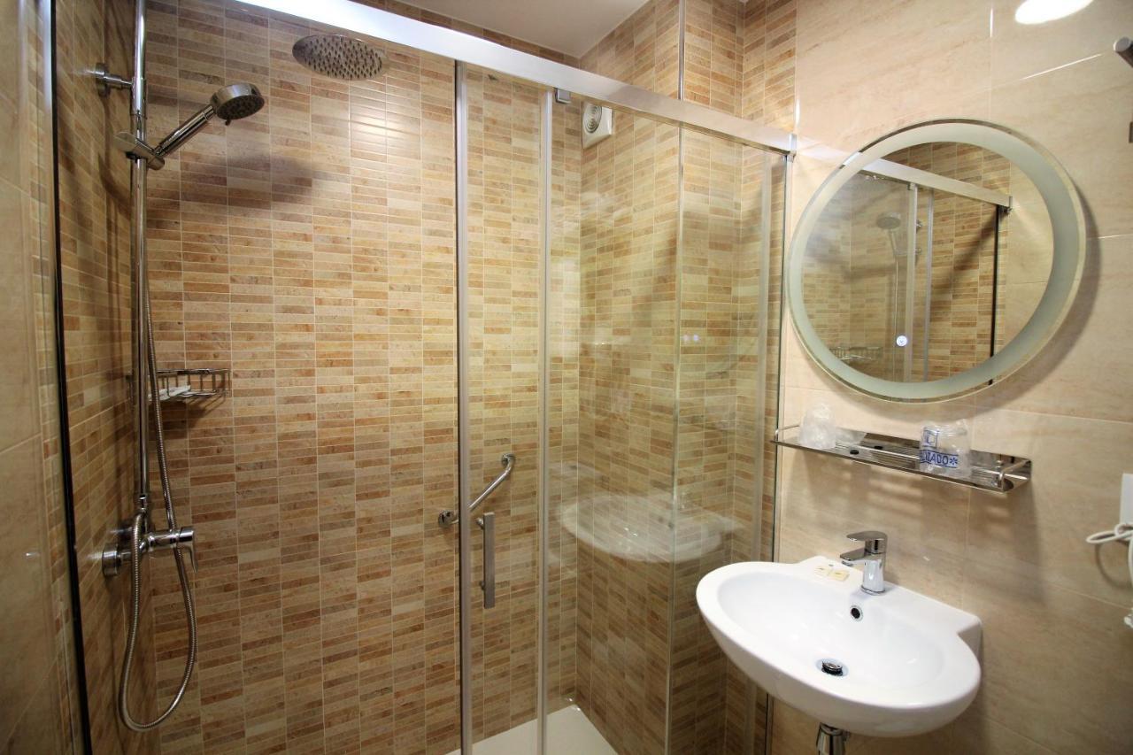 Hotel Vilagarcia Vilagarcia de Arousa Exteriör bild